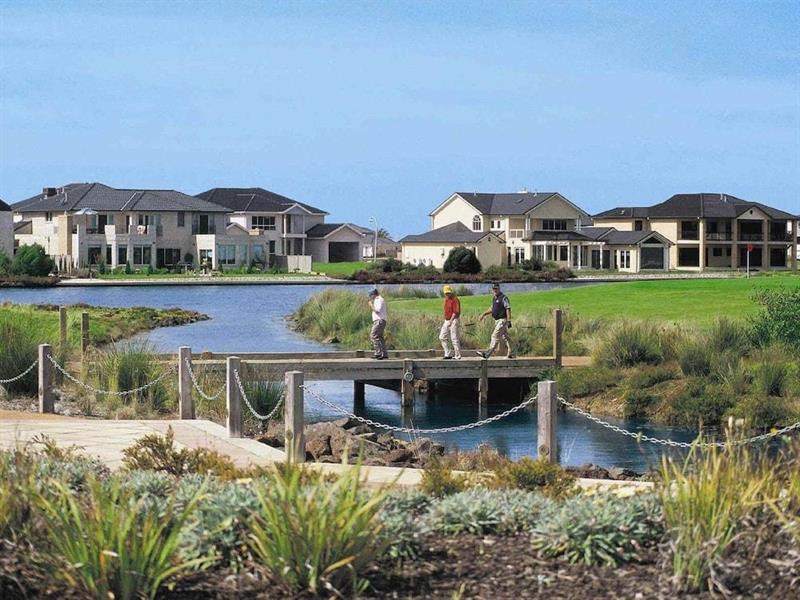 Quest Sanctuary Lakes Point Cook Bagian luar foto